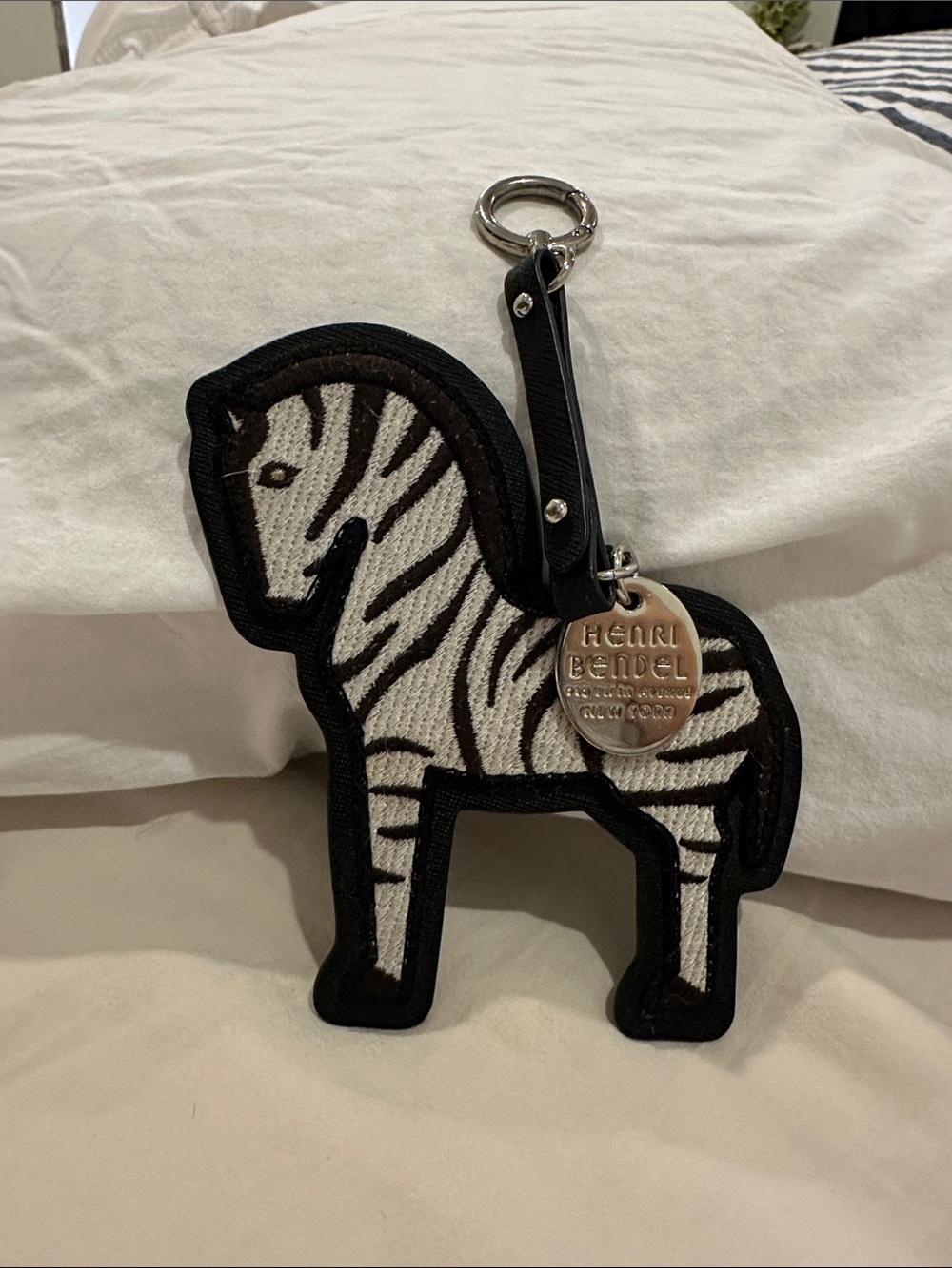Henri Bendel Zebra Charm Keyring in Black and White